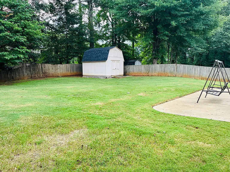 29 Hartley Woods Dr NE — Photo 16