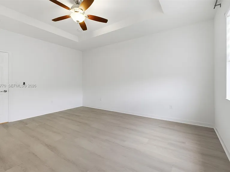 8820 NW 103rd Ave — Photo 22