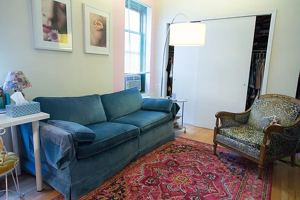 Rented by Bauman Realty Group | media 10