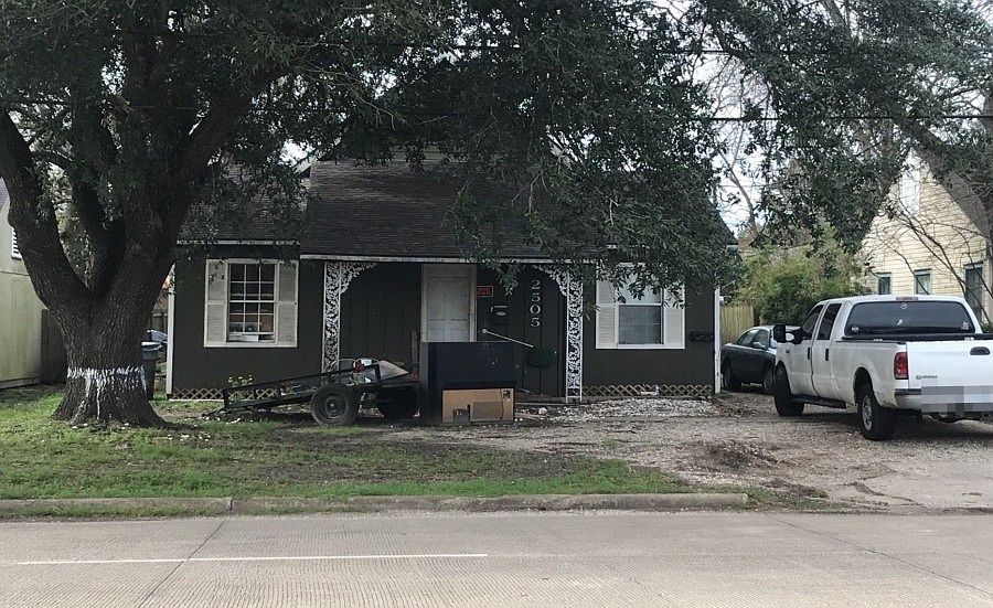 1st image of 2505 W Lucas Dr