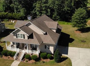 1901 Wimberly Woods Dr, Sanford, NC 27330