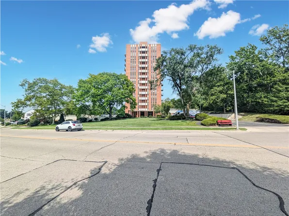 2230 S Patterson Blvd APT 51, Dayton, OH 45409