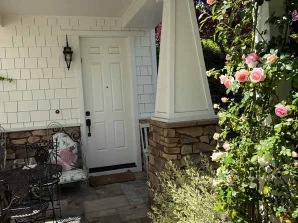 473 Saunders Dr, Sonoma, CA 95476