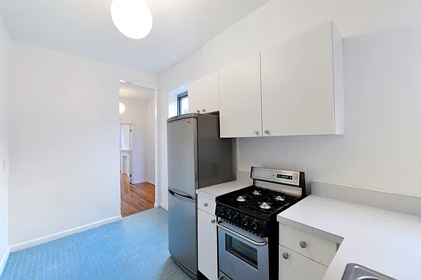 Rented by Aether Property Group | media 1