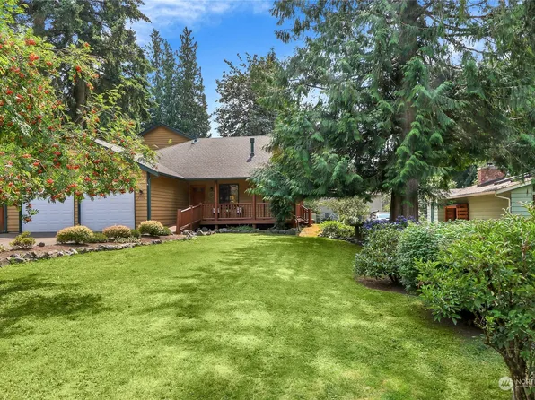 2106 Oak Road, Lynnwood, WA 98087