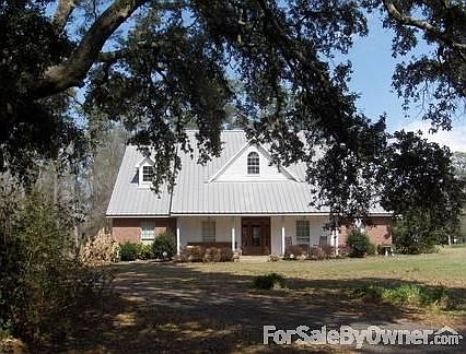 Acadian Home
						:
						Front View from Hwy 22 West
