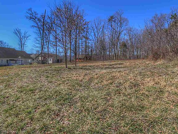4th image of 0 Forest Hills Dr #13