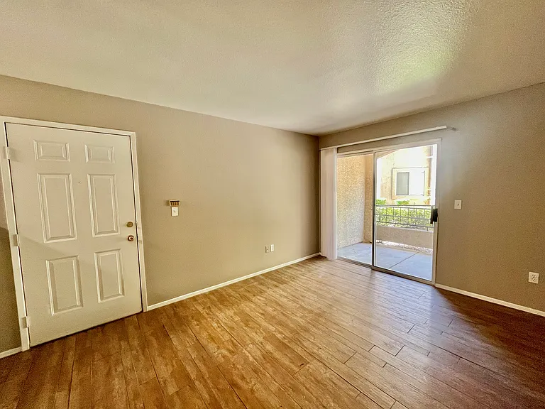 7885 W Flamingo Rd #1029 — Photo 5