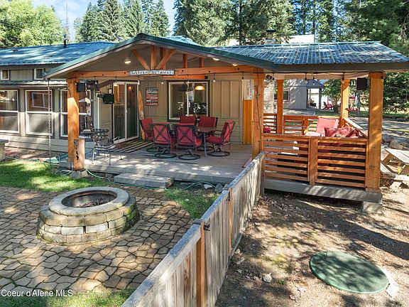 5th image of 139 White Fir Ln