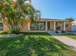 330 W 54th St, Hialeah, FL 33012