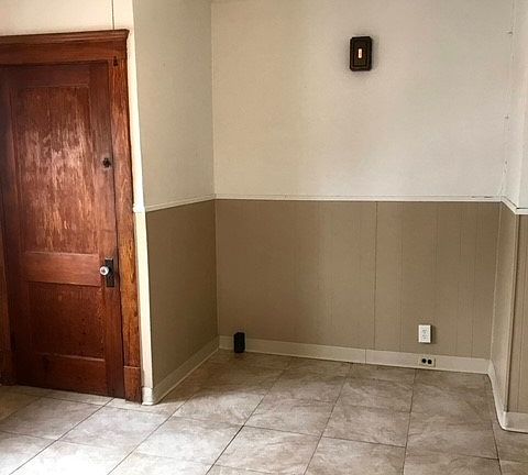 4th image of 3622 Cecilia Ave