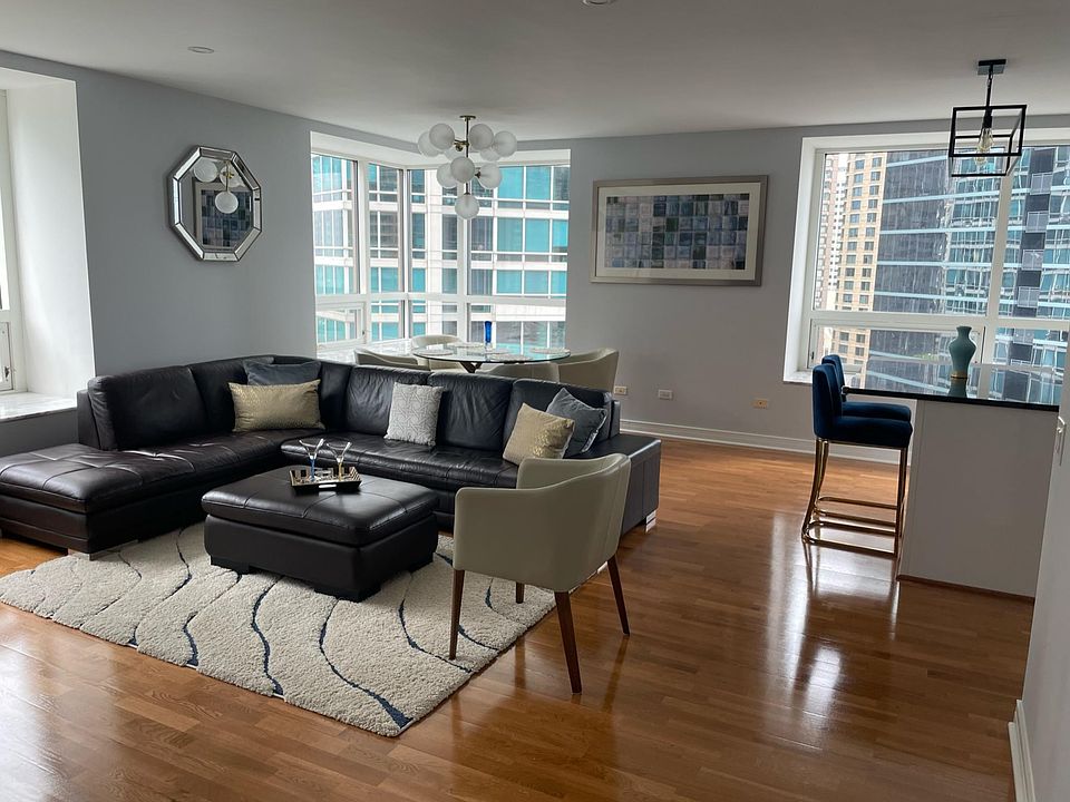 1st image of 512 N McClurg Ct APT 1301