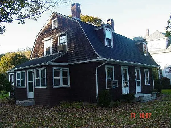Building Photo 3