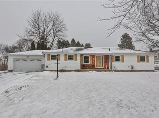 159 Sandoris Cir, Rochester, NY 14622