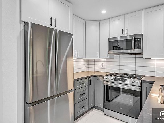 3rd image of 8707 Falmouth Ave Unit 126