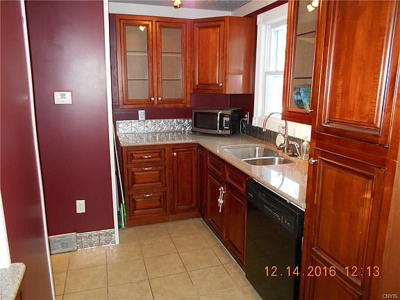 4th image of 114 Northfield Dr