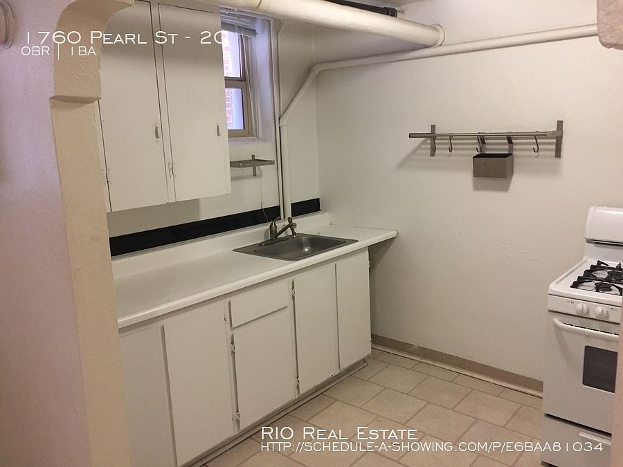 1st image of 1760 N Pearl St APT 20