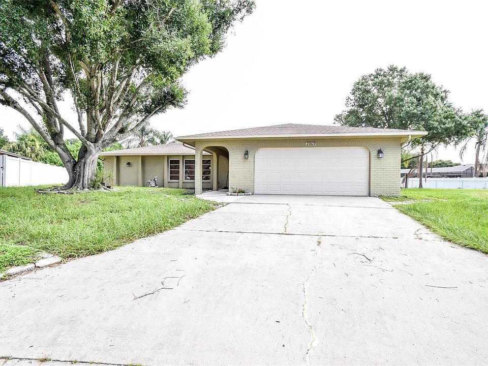 1st image of 2069 Country Meadows Ln