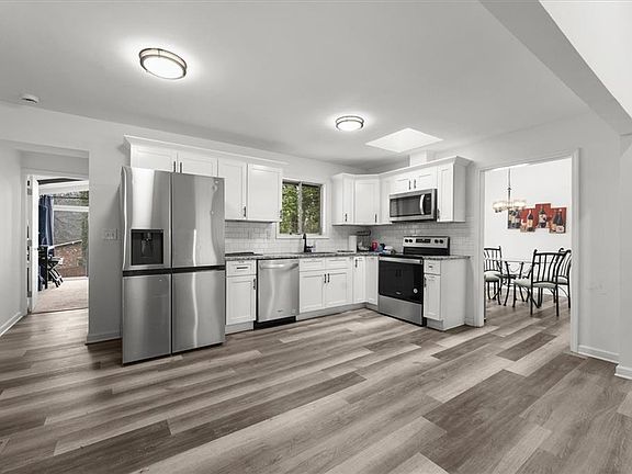4th image of 3145 Flat Shoals Rd