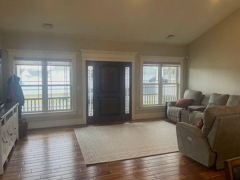 160 Cusick Ln — Photo 4