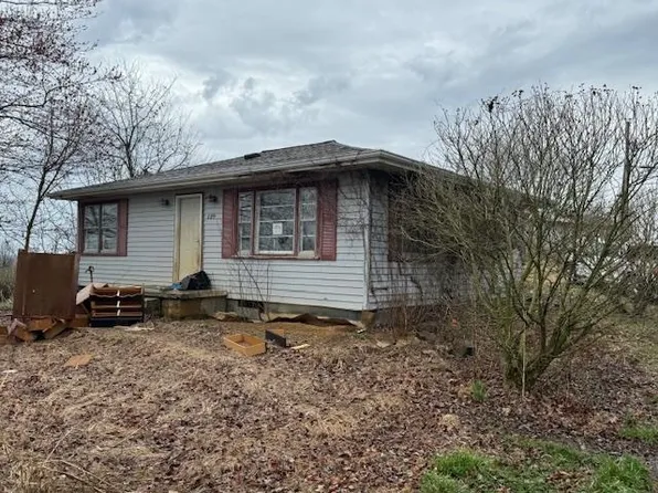 2799 Mell Ridge Rd, Greensburg, KY 42743