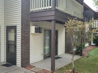 1043 Marvelle Ln APT A2, Green Bay, WI 54304