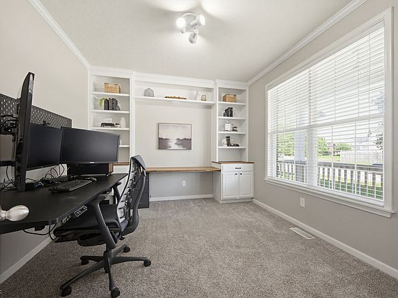 5th image of 6103 Golden Eagle Dr