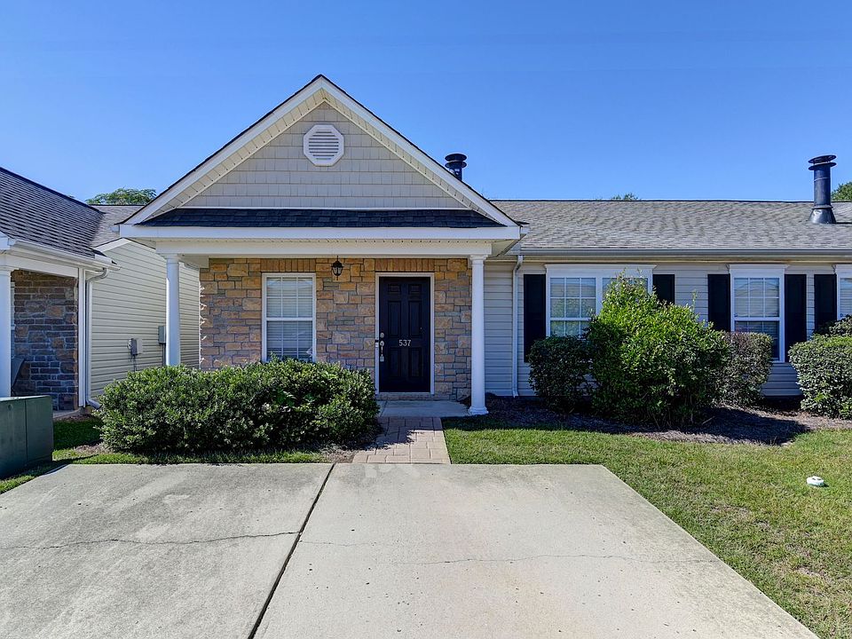 1st image of 537 Dawsons Park Way