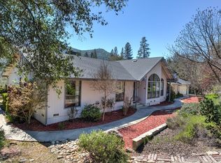 46405 Vista Del Rio Dr, Oakhurst, CA