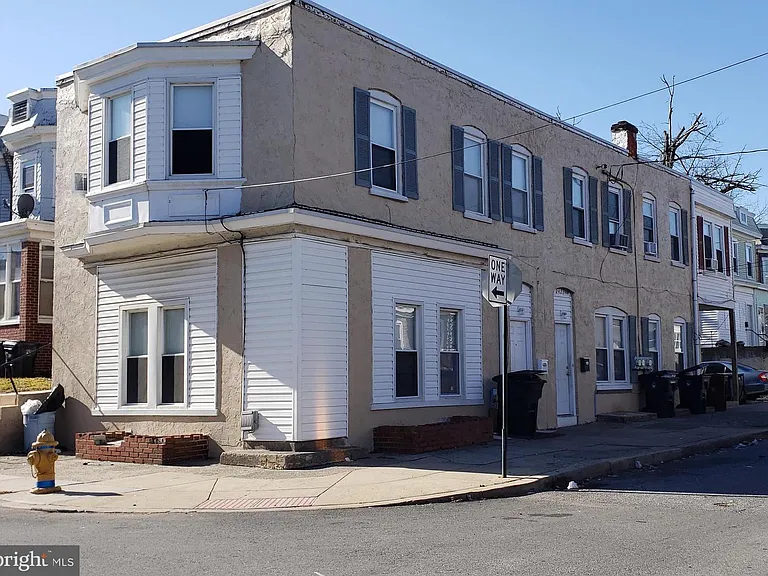 2423 N Madison St #A — Photo 2