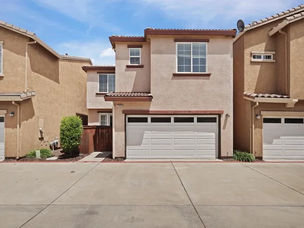 7880 Abramo Walk, Sacramento, CA 95823