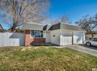 1542 Gault Way, Sparks, NV 89431