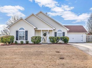 413 Kingfisher Dr, Simpsonville, SC 29680
