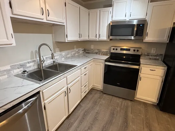 7530 Bearfoot Cir #1, Anchorage, AK 99502