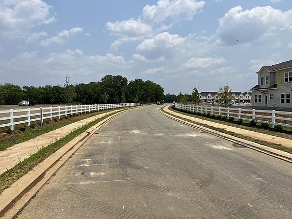 3rd image of 5738 Cloverwood Dr Lot 101