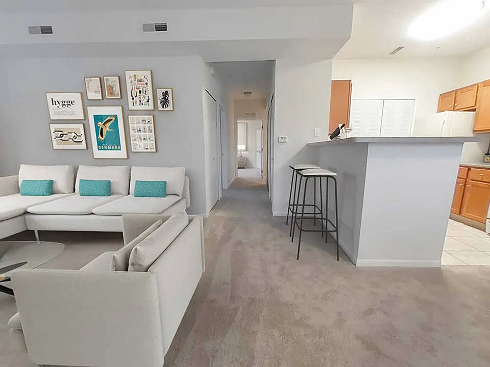 Cobblestone Court Apartments