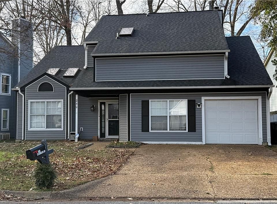 1st image of 240 Huntstree Pl