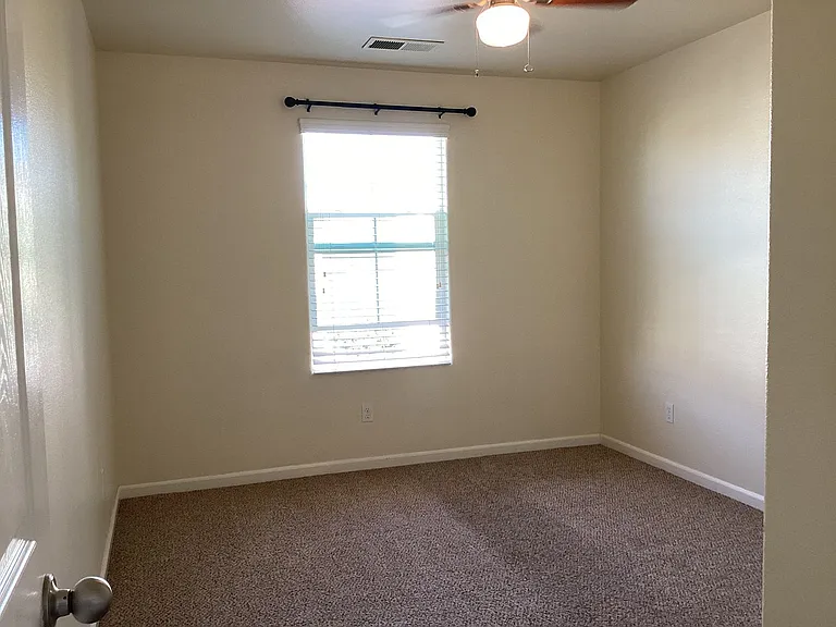 7082 N Refinement Dr — Photo 17
