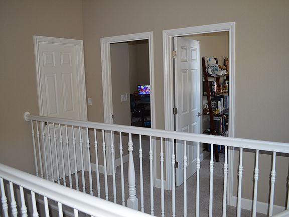5th image of 1526 Bonanza Ln