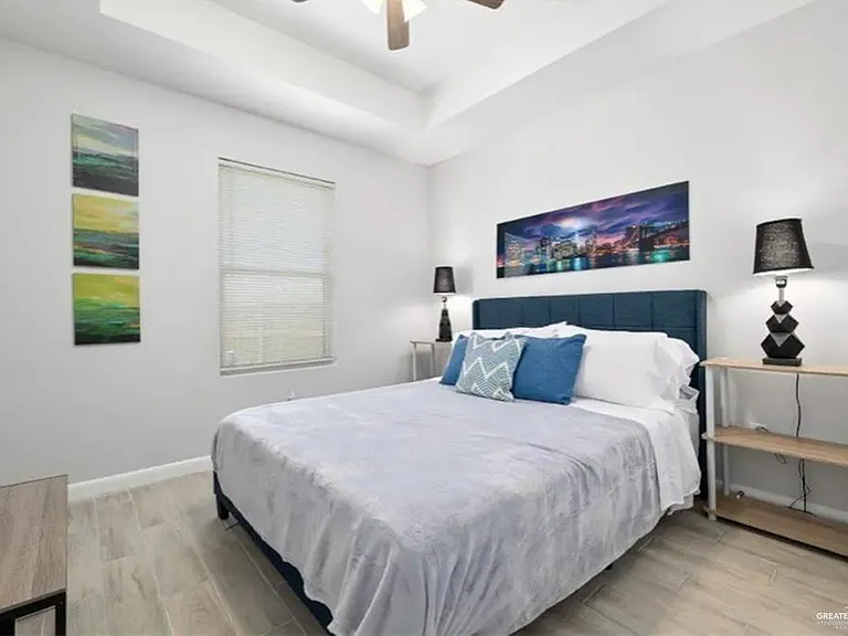 3802 Las Vistas Ln — Photo 11