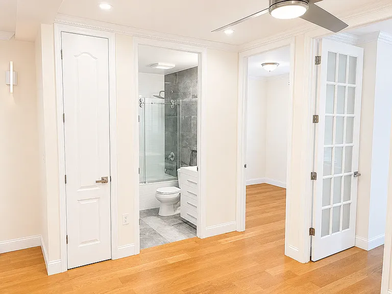 1875 Lexington Ave #2C — Photo 3