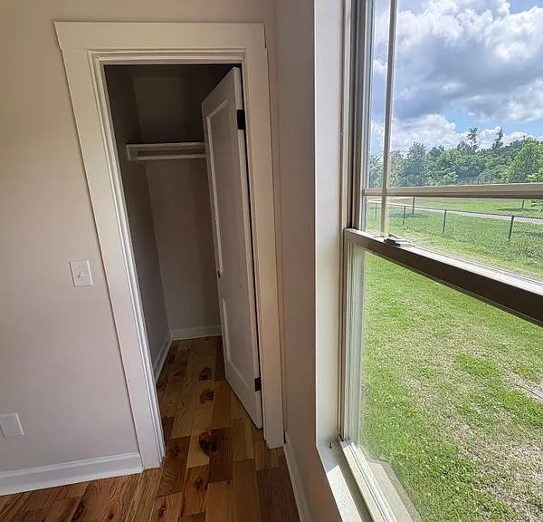 2509 Osage St — Photo 3