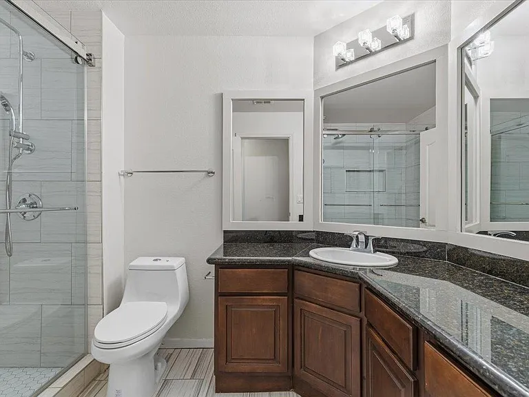 6000 Shepherd Mountain Cv #411 — Photo 19