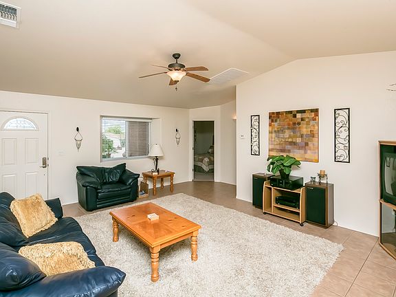 4th image of 660 Warm Springs Pl
