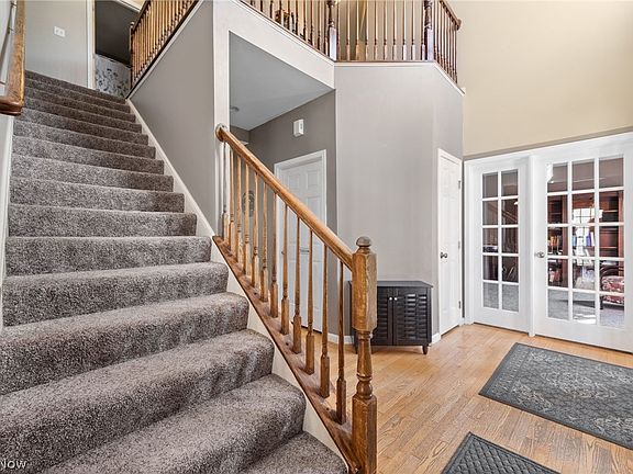 5th image of 1459 Greenfield Ln