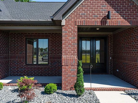 4th image of 795 Alabaster Ct