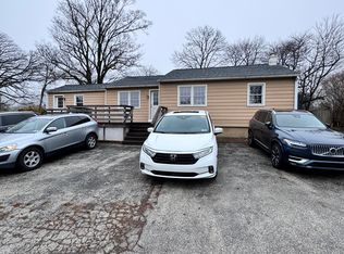 2 N Lakeside Ave, Berwyn, PA 19312