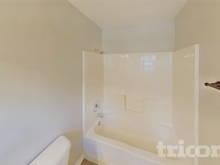 1012 Brookhaven Dr — Photo 14