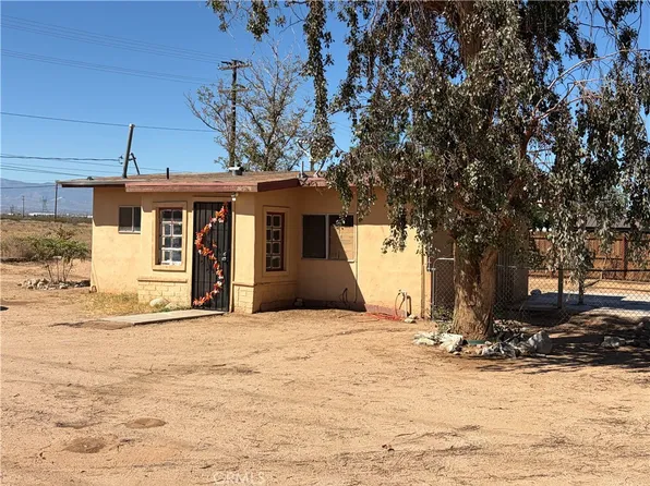 17910 Bellflower St, Adelanto, CA 92301