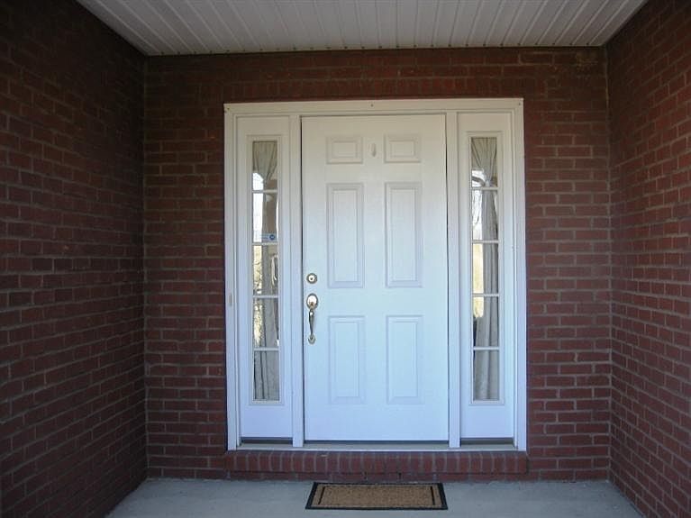 1st image of 619 Independence Station Rd